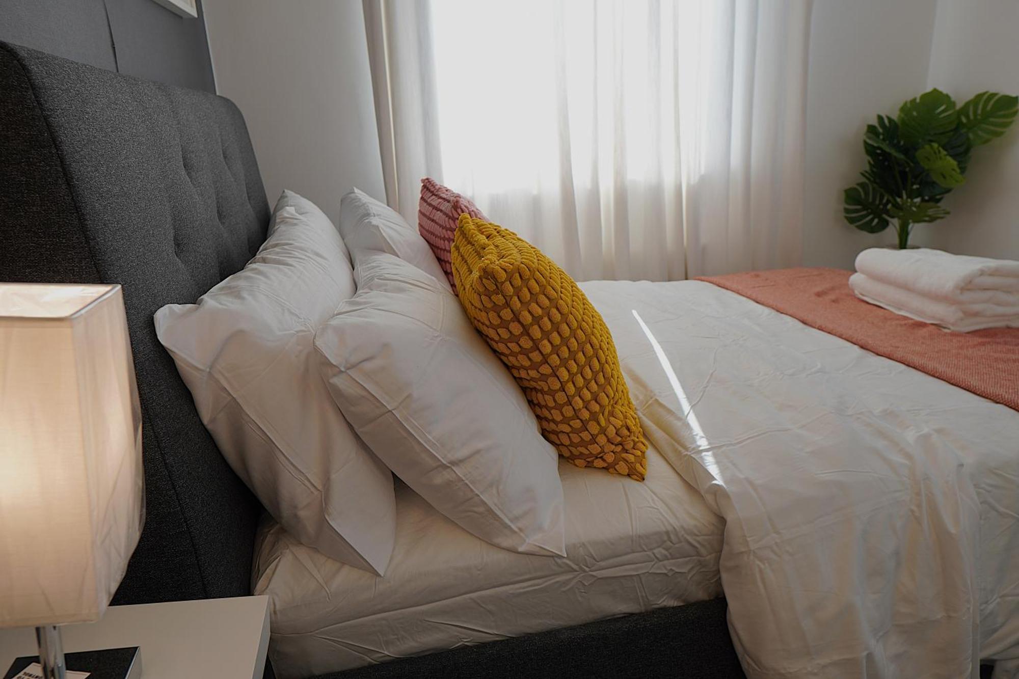 Luxury Rooms - Pick A Room - Free Parking & Kitchen Access, Near Etihad Stadium, The Coop Live & Piccadilly Station, Mánchester Exterior foto