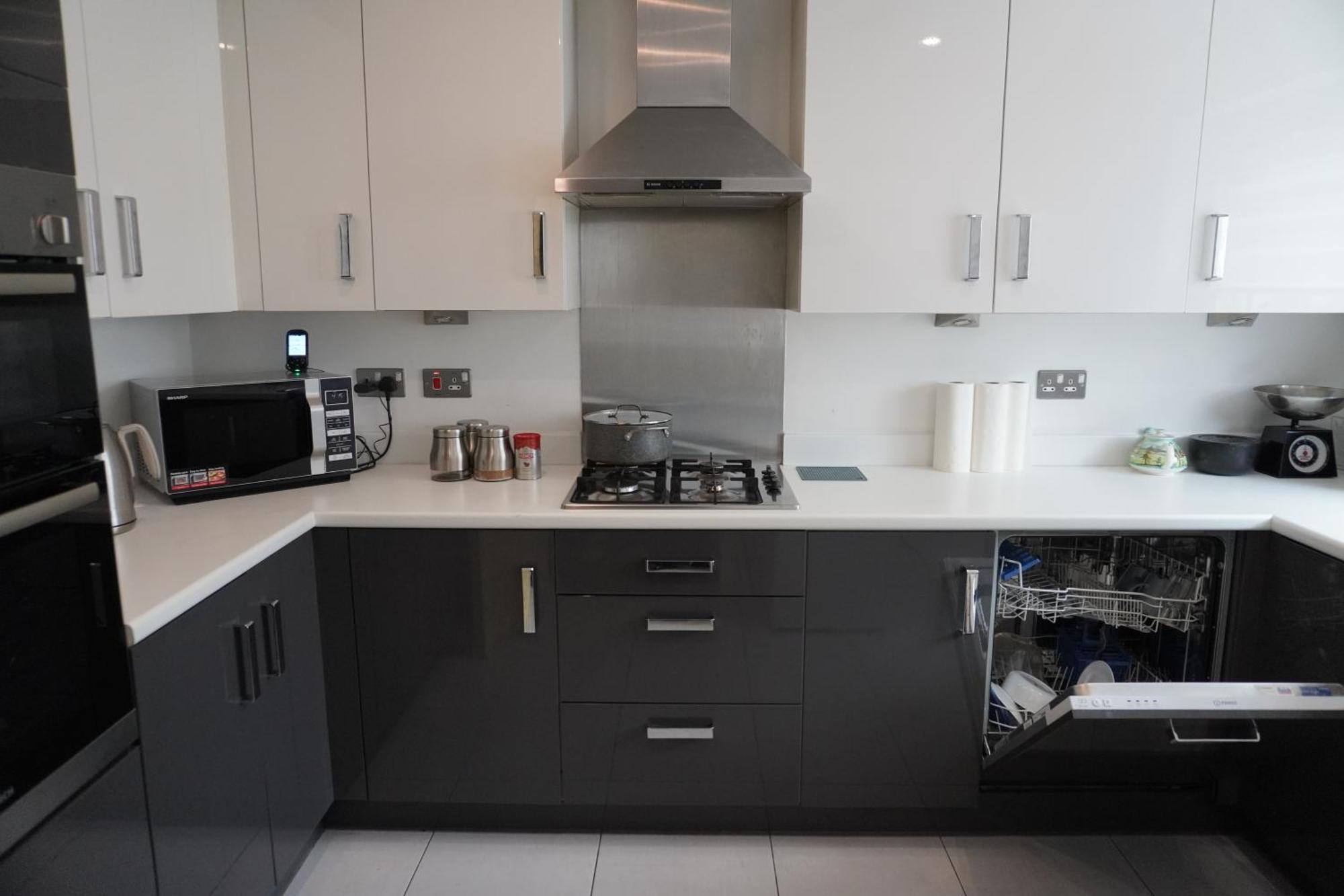 Luxury Rooms - Pick A Room - Free Parking & Kitchen Access, Near Etihad Stadium, The Coop Live & Piccadilly Station, Mánchester Exterior foto